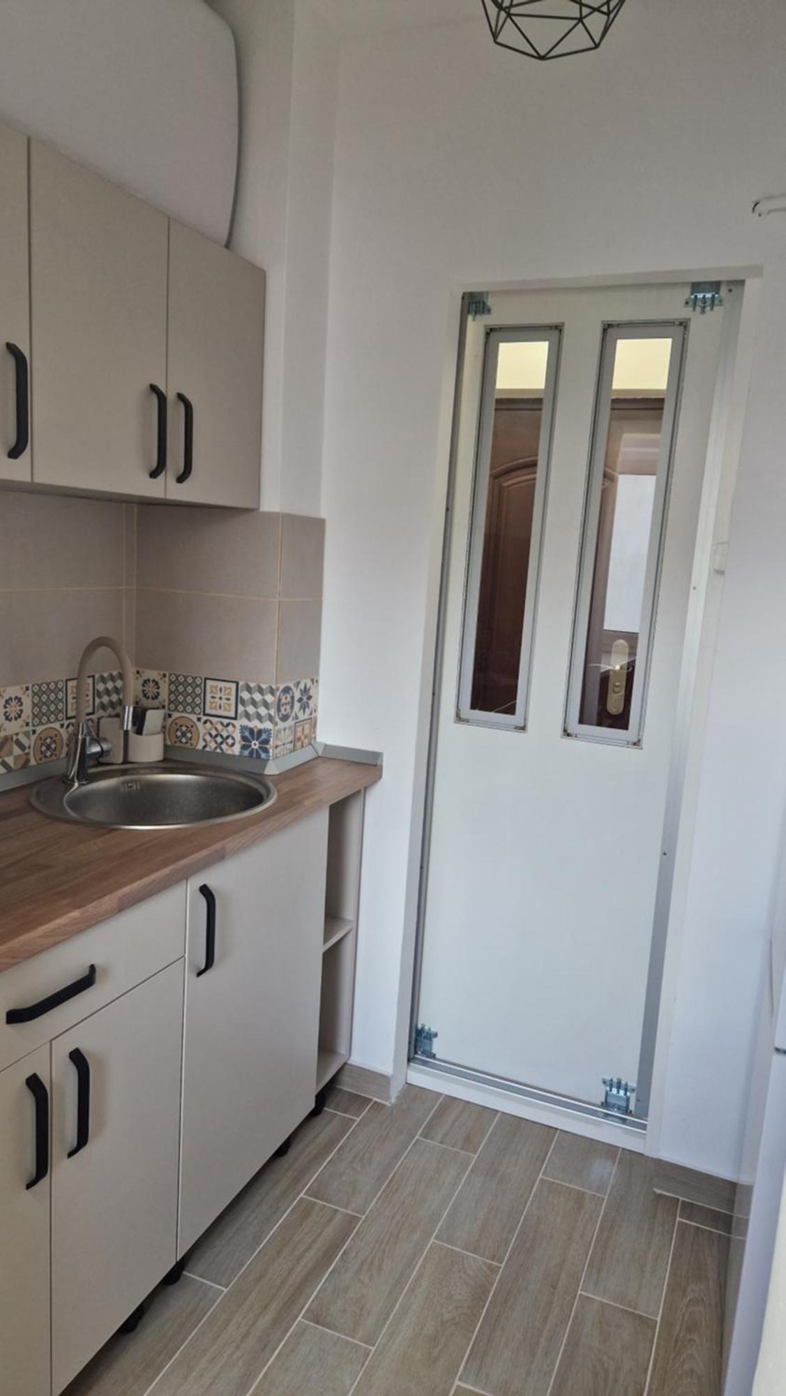 Apartmán Minerva Studio Craiova Exteriér fotografie